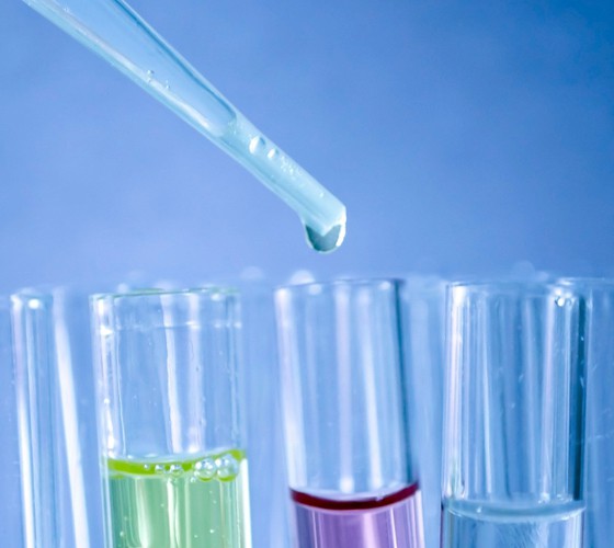 以甘肅省現代中藥制劑工程技術研究中心、甘肅省中藥質量控制技術..